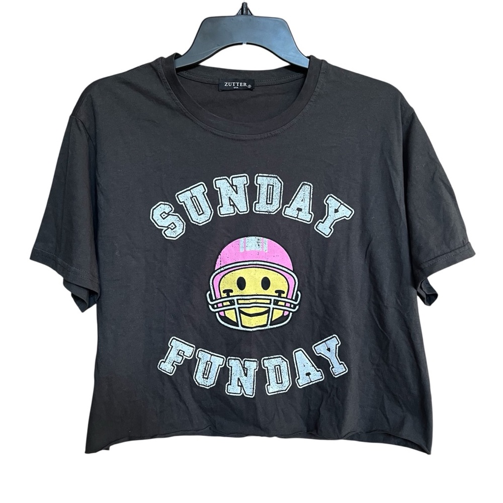 Zutter NWT 'Sunday Funday' Cropped T-Shirt Women’s size Small